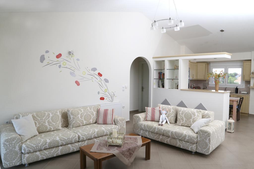 Konstantinos Luxury Apartment Keramotí Kültér fotó